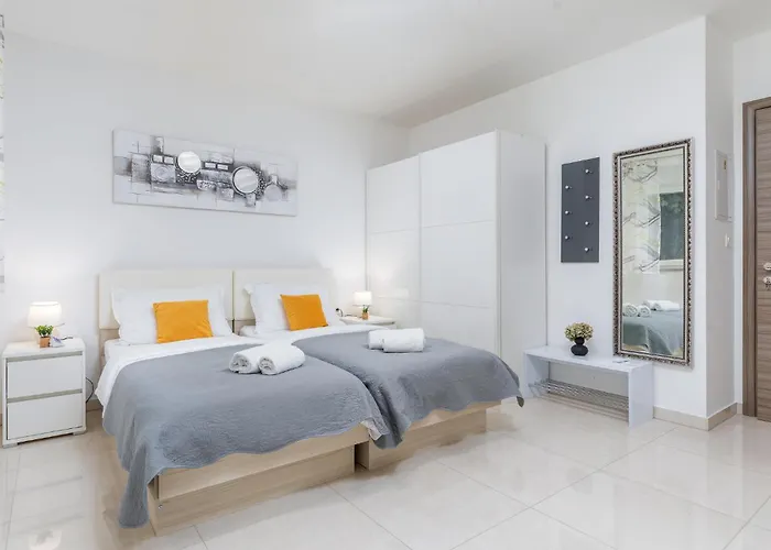 아파트 Beautiful In With Wifi *