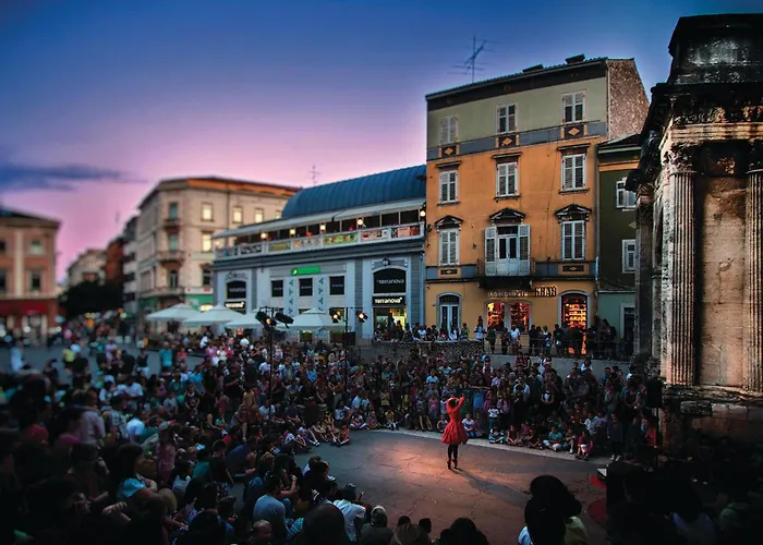 Beautiful In With Wifi * 풀라