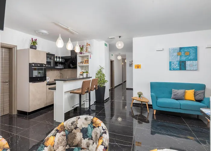 Beautiful In With Wifi 아파트 풀라